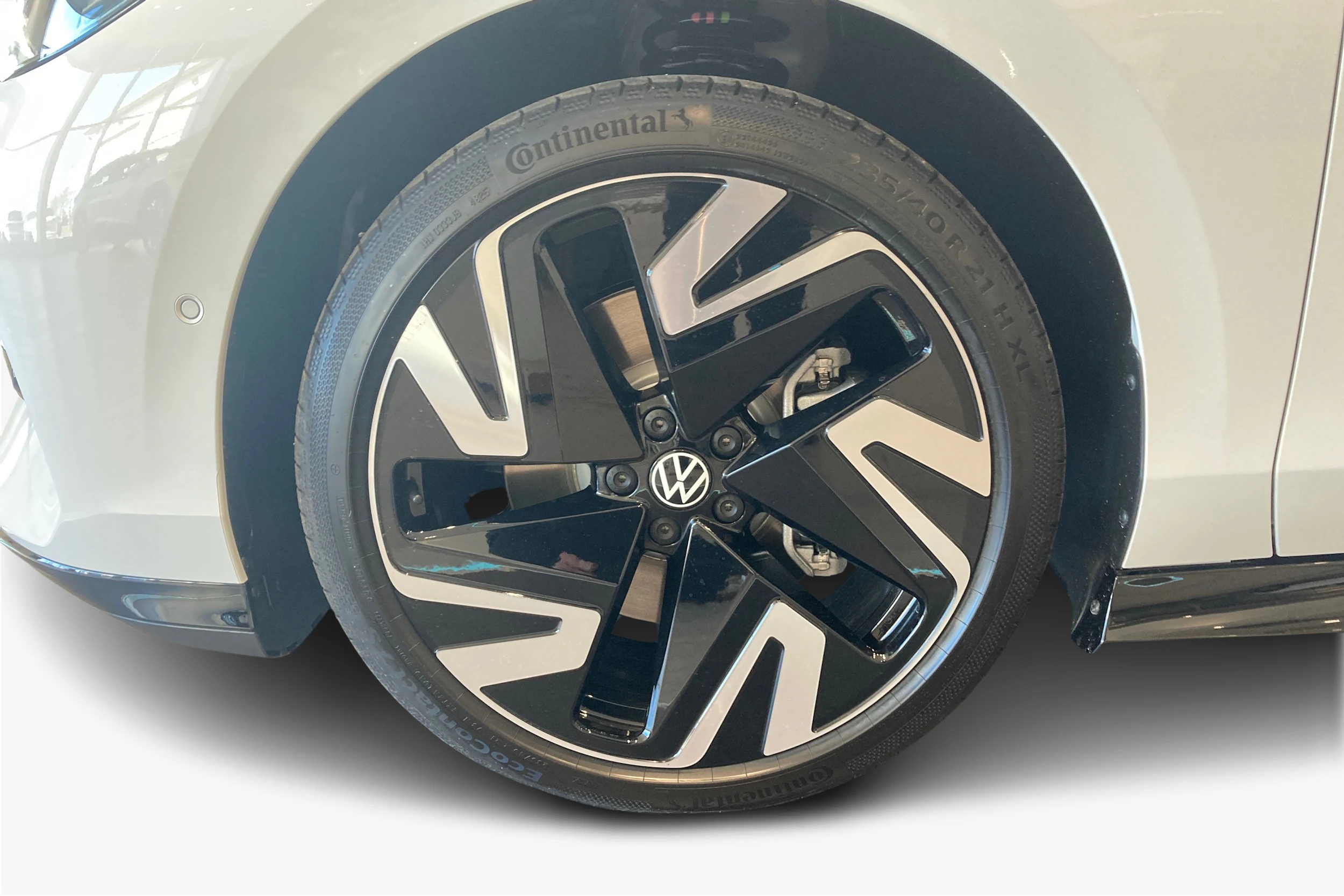 valkoinen Volkswagen ID.7 2026 kuva 9.