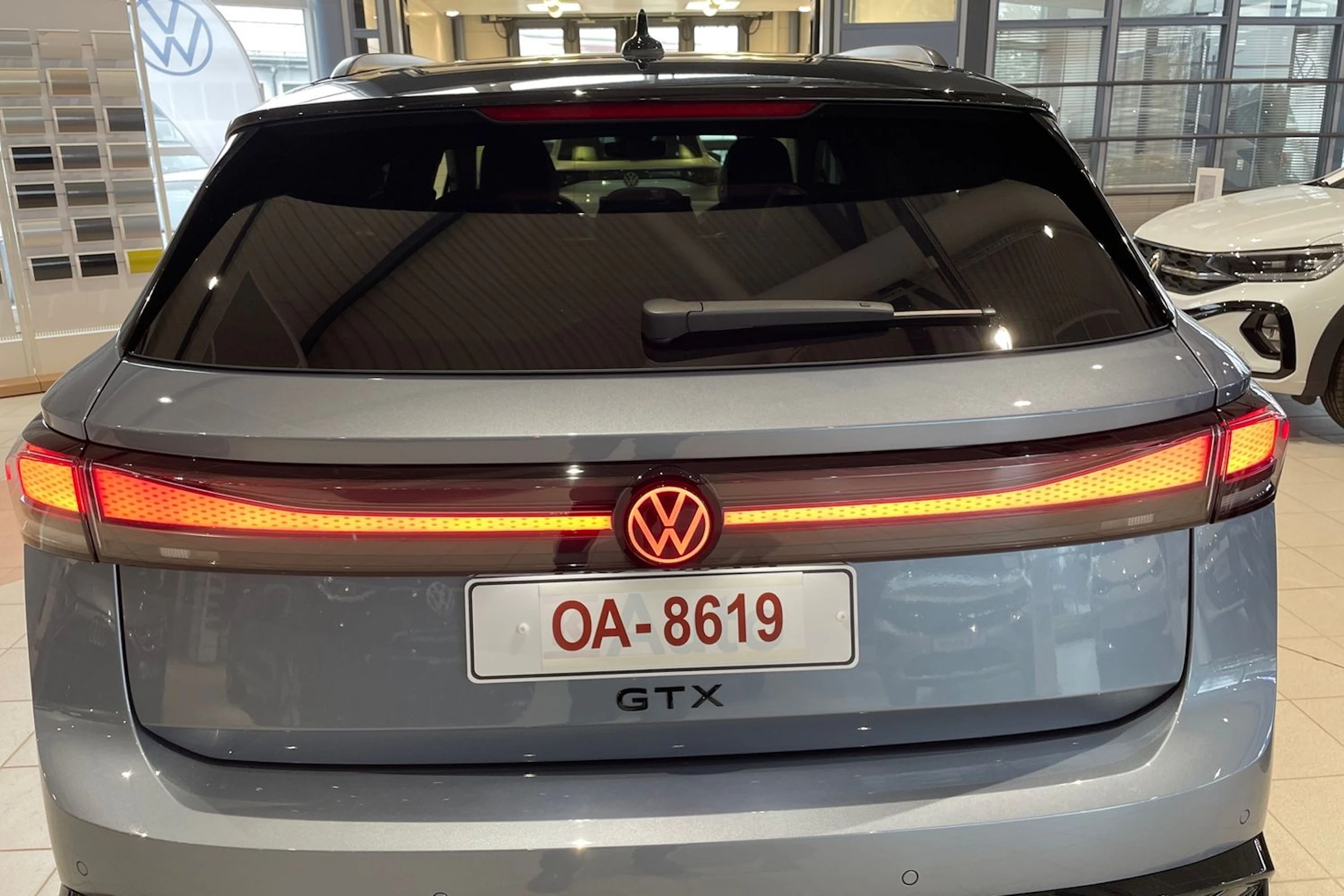 sininen Volkswagen ID.7 2026 kuva 15.
