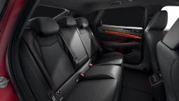 Kings Red -metalliväri Black -normaaliväri Volkswagen ID.7 2027 kuva 13.