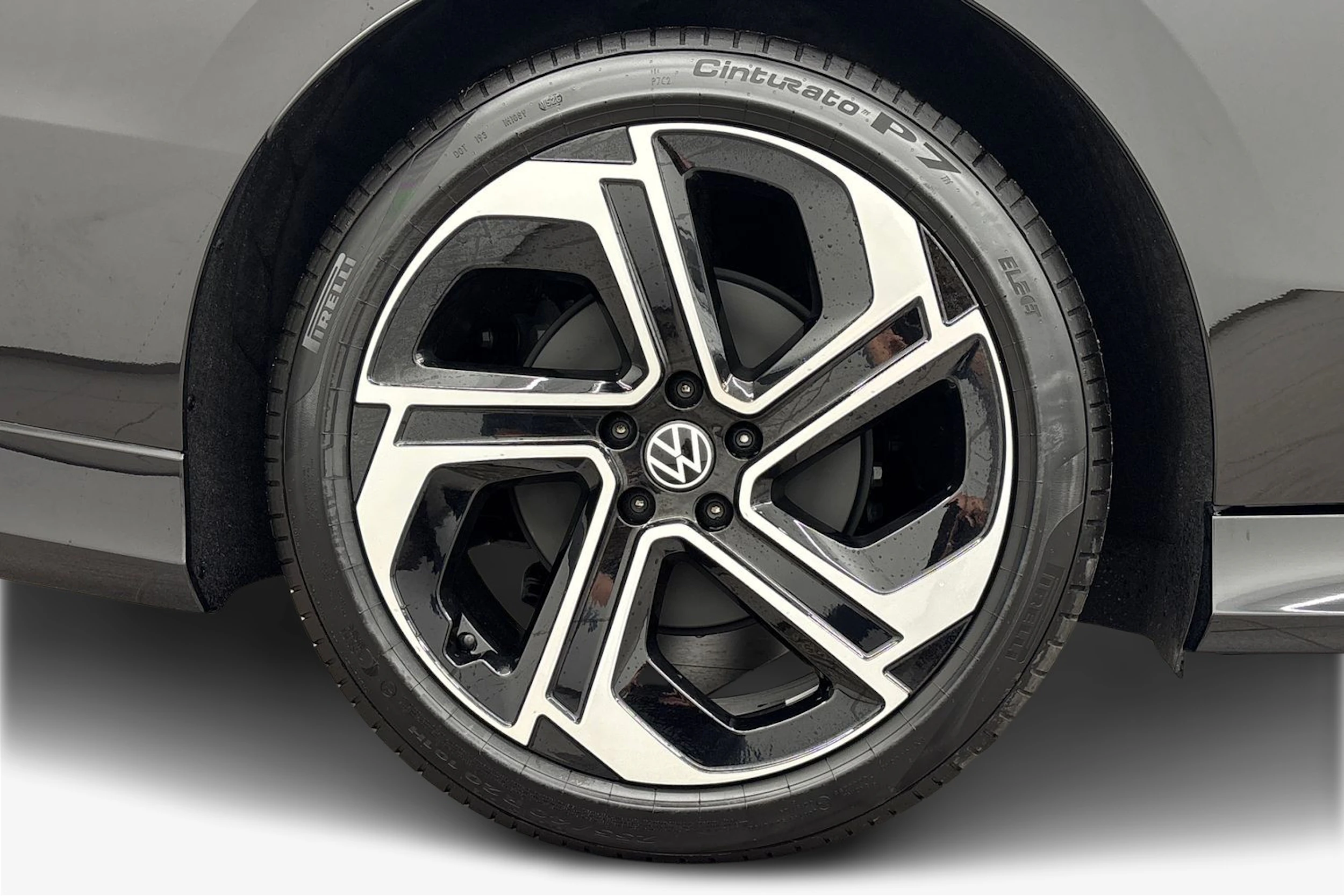 met. musta Volkswagen ID.7 2027 kuva 9.