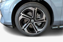 sininen Volkswagen ID.7 2027 kuva 9.