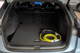 sininen Volkswagen ID.7 2027 kuva 10.
