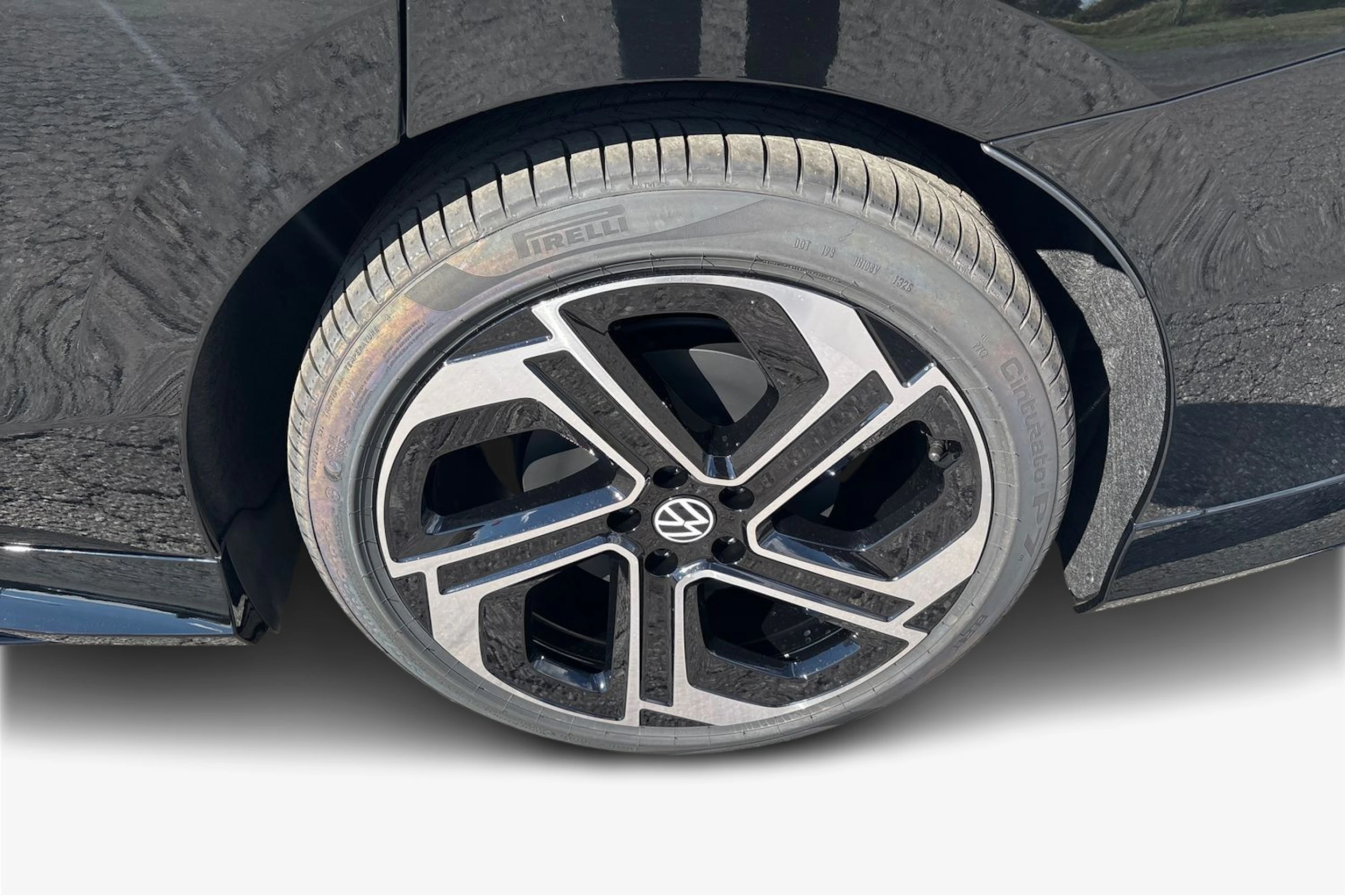musta Volkswagen ID.7 2026 kuva 9.