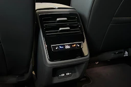 met. musta Volkswagen ID.7 2027 kuva 14.