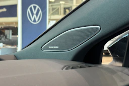 met. musta Volkswagen ID.7 2027 kuva 32.