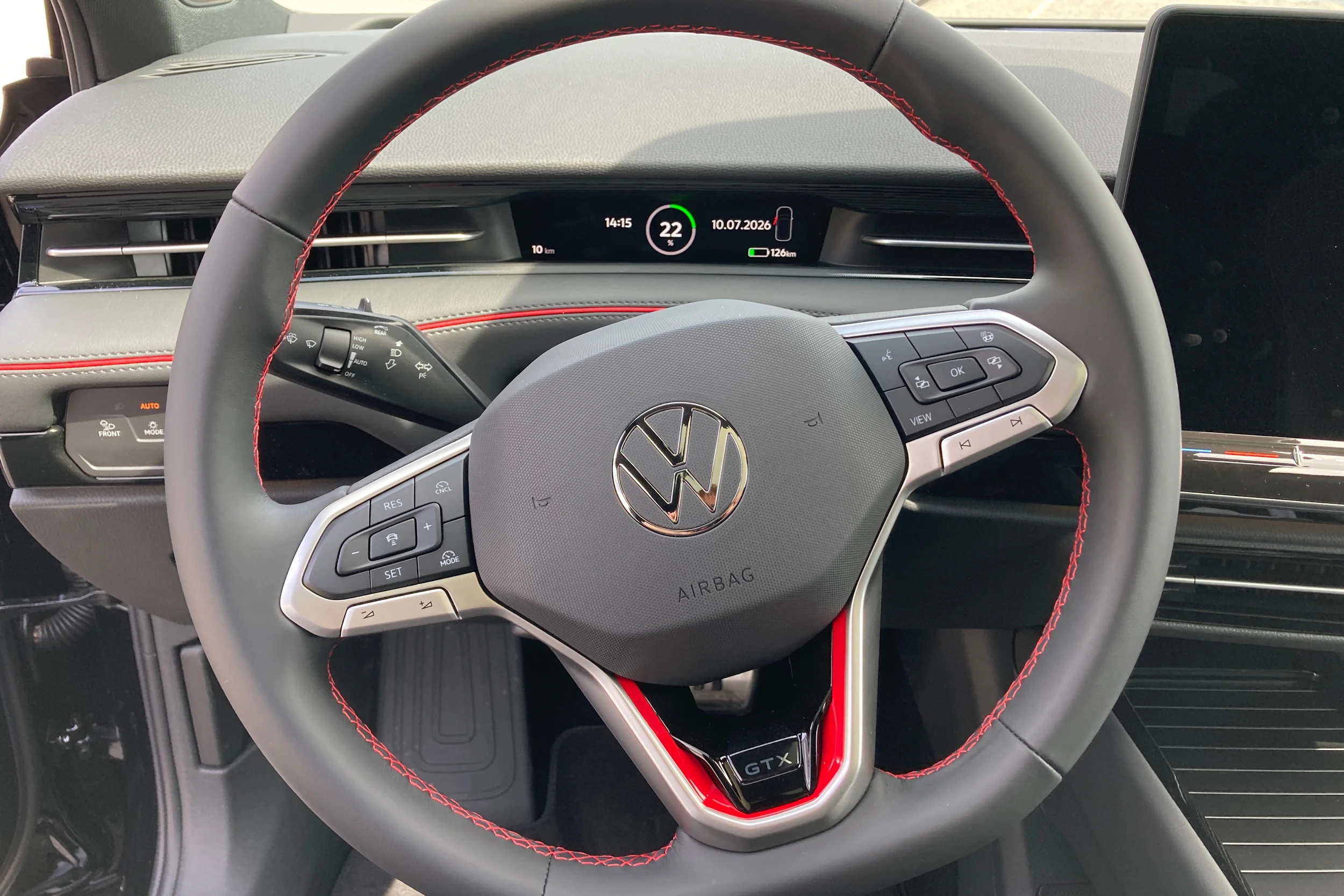musta Volkswagen ID.7 2027 kuva 14.