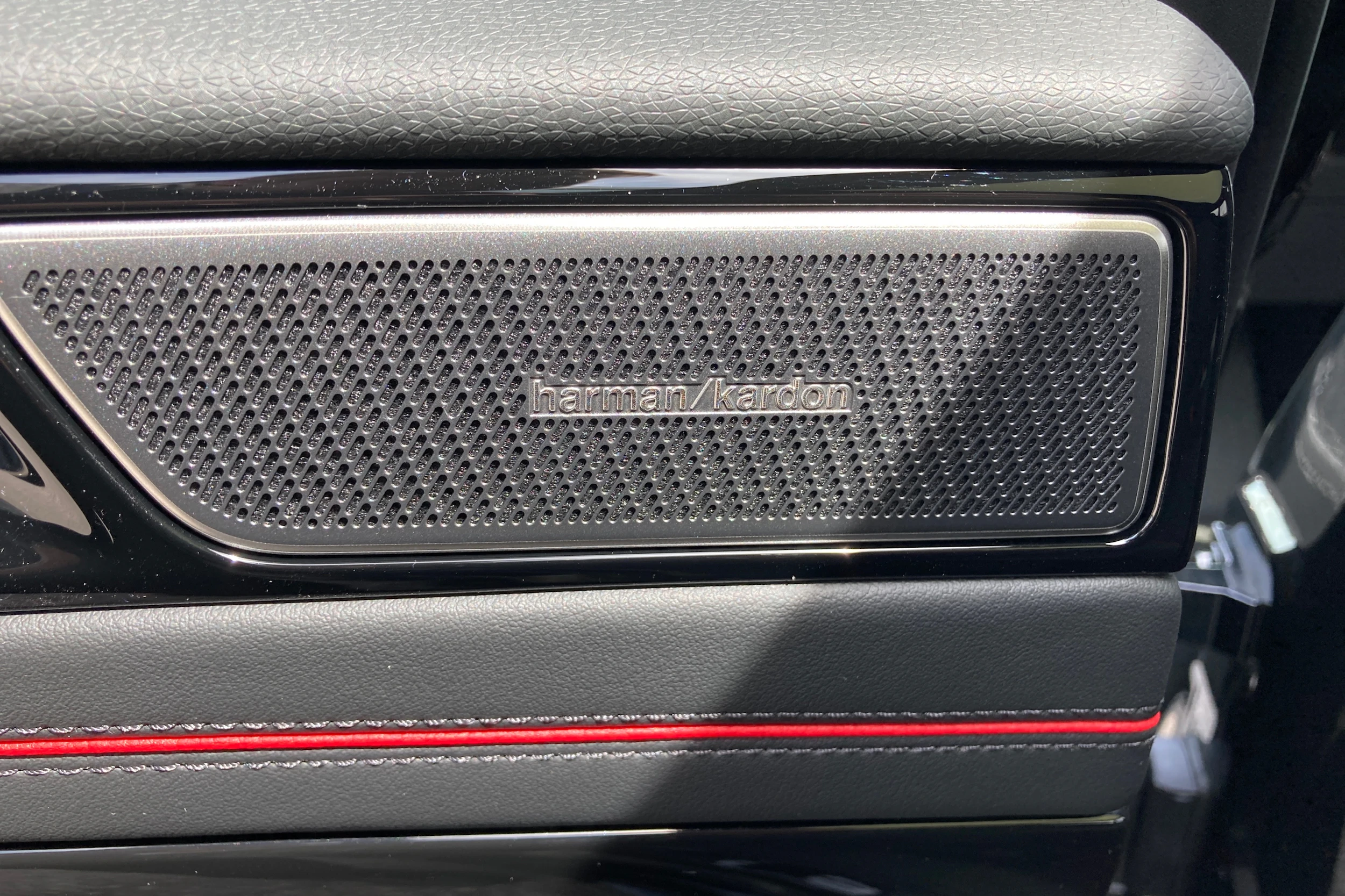 musta Volkswagen ID.7 2027 kuva 23.