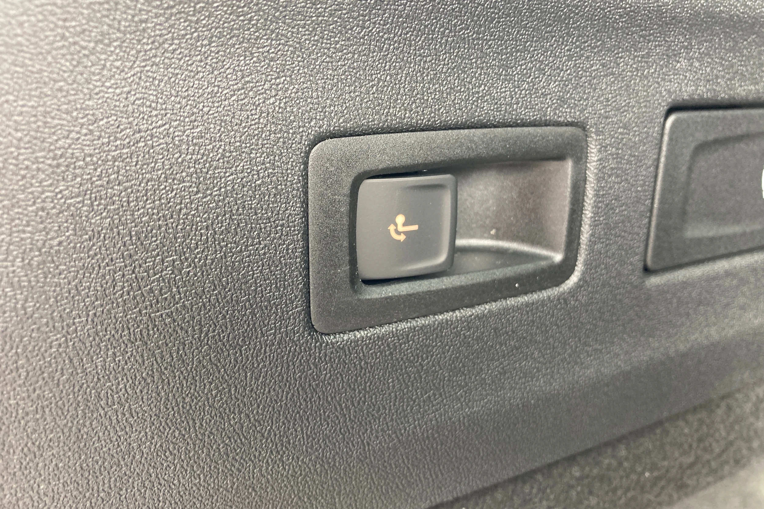 musta Volkswagen ID.7 2027 kuva 26.