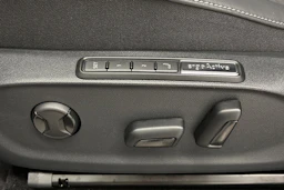 met. musta Volkswagen ID.7 2026 kuva 12.