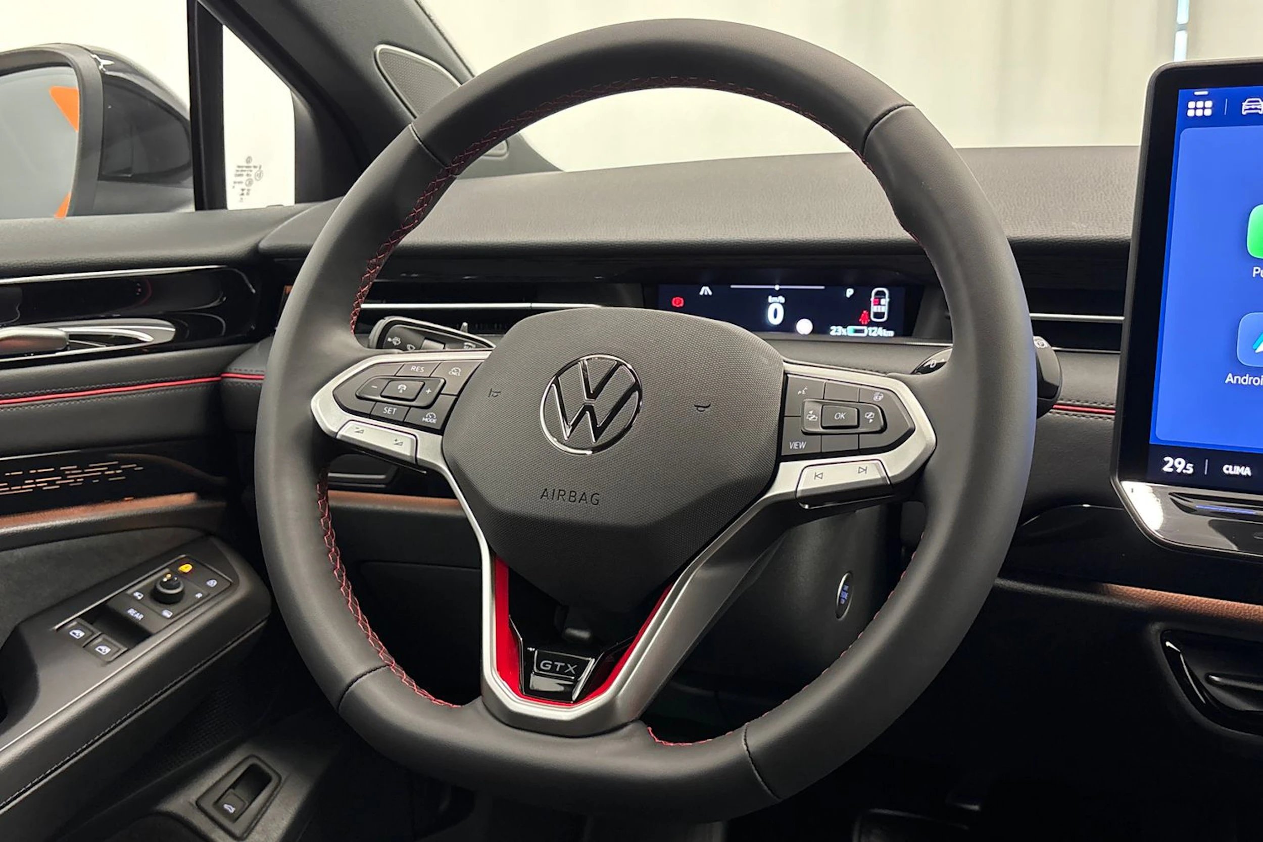 met. harmaa Volkswagen ID.7 2027 kuva 13.