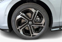 harmaa Volkswagen ID.7 2027 kuva 9.