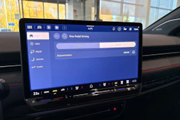 harmaa Volkswagen ID.7 2027 kuva 16.