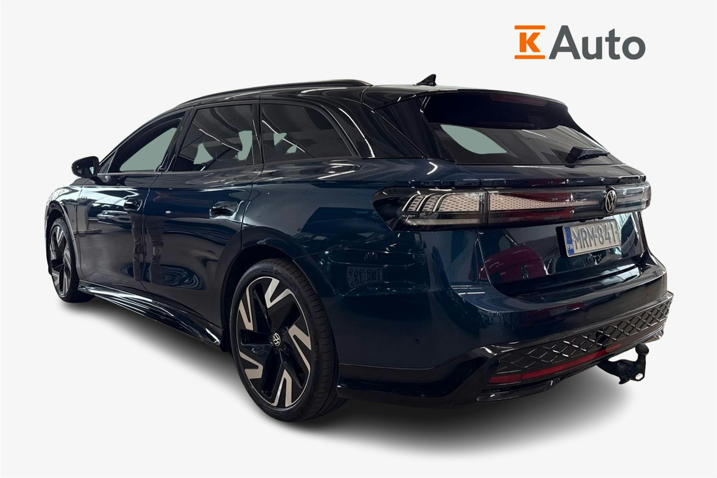 Sininen Volkswagen ID.7 Tourer 2025 kuva 2.