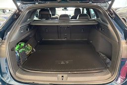 Sininen Volkswagen ID.7 Tourer 2025 kuva 11.