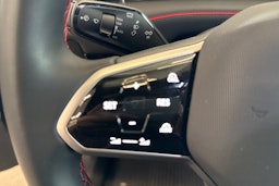 Sininen Volkswagen ID.7 Tourer 2025 kuva 15.