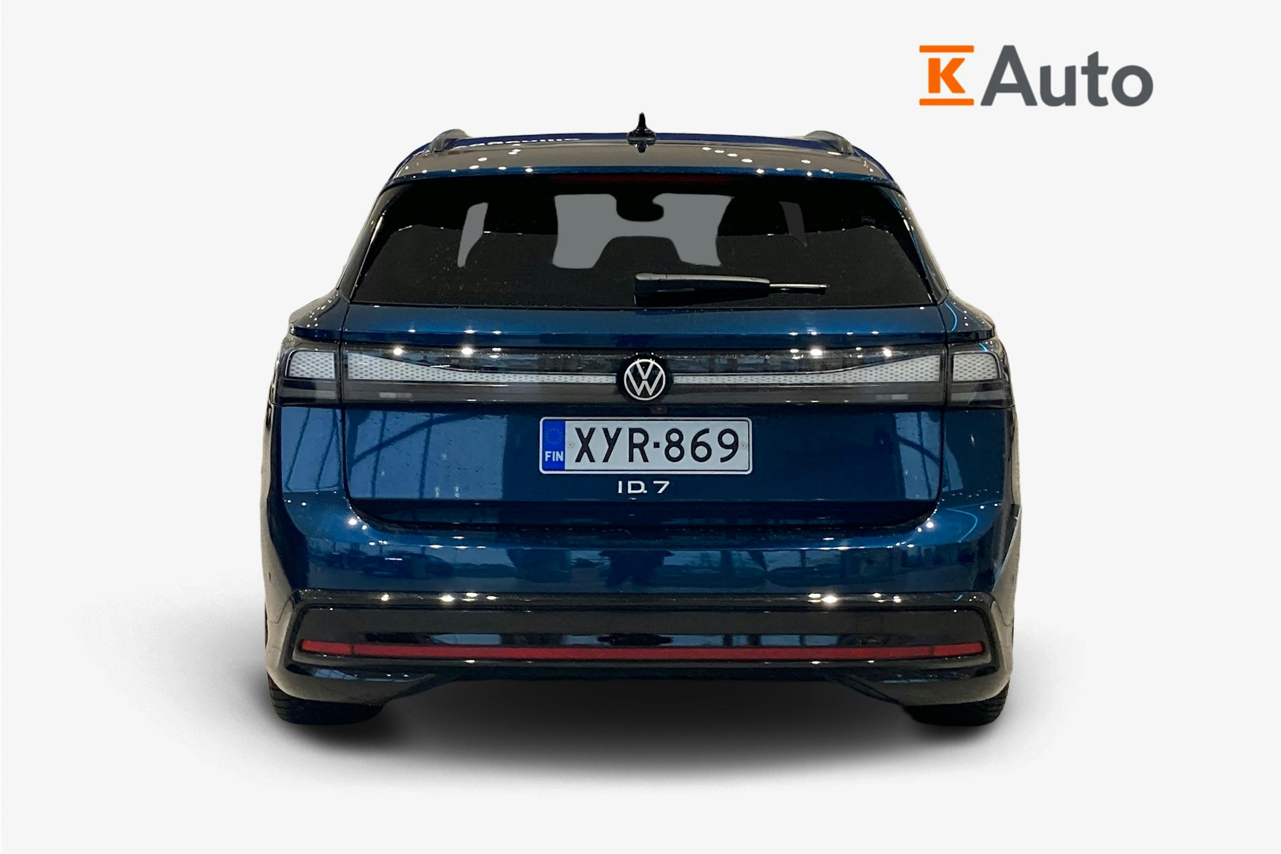 Sininen Volkswagen ID.7 Tourer 2025 kuva 3.