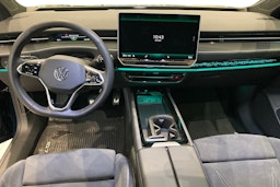 Sininen Volkswagen ID.7 Tourer 2025 kuva 7.