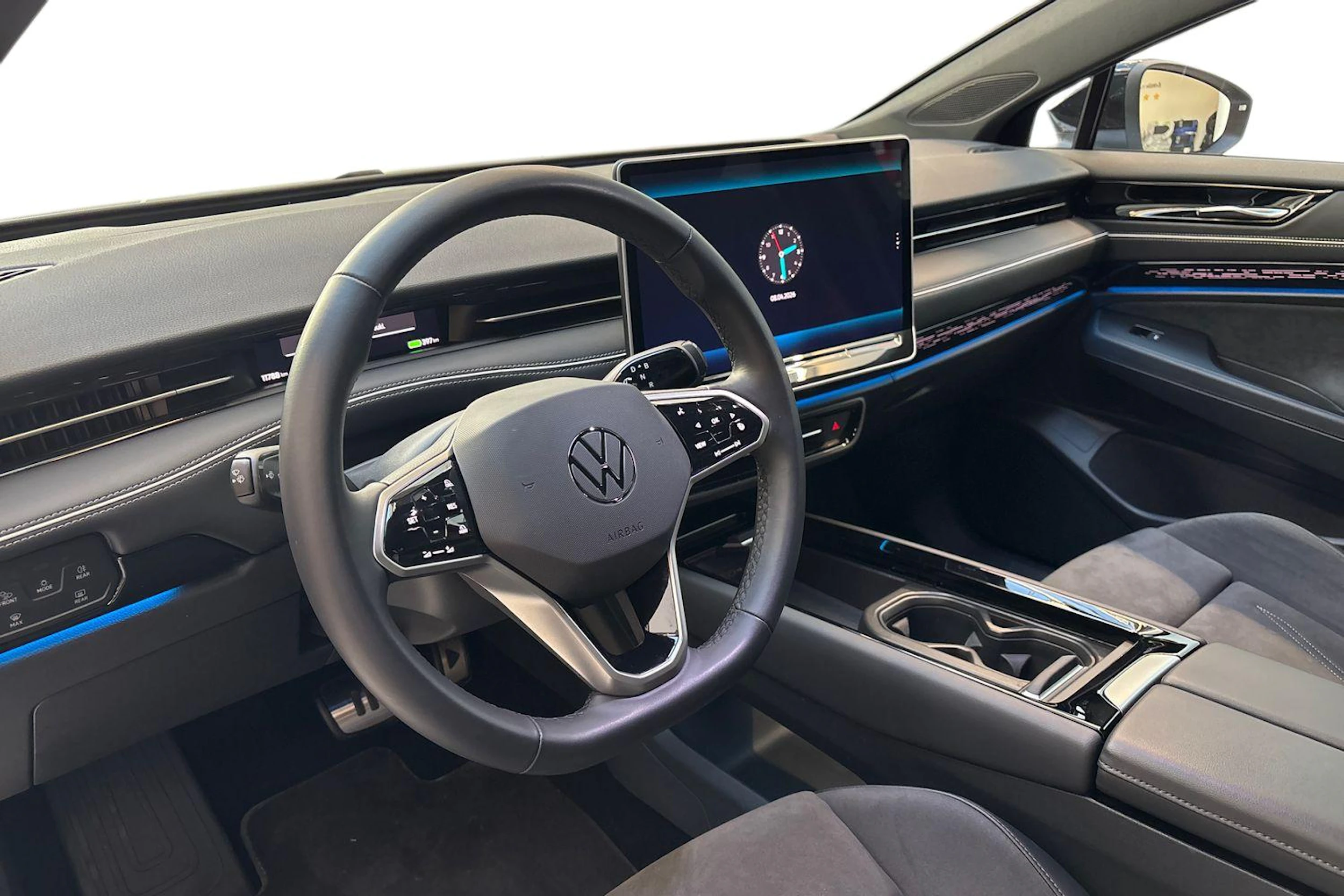 harmaa Volkswagen ID.7 2025 kuva 6.