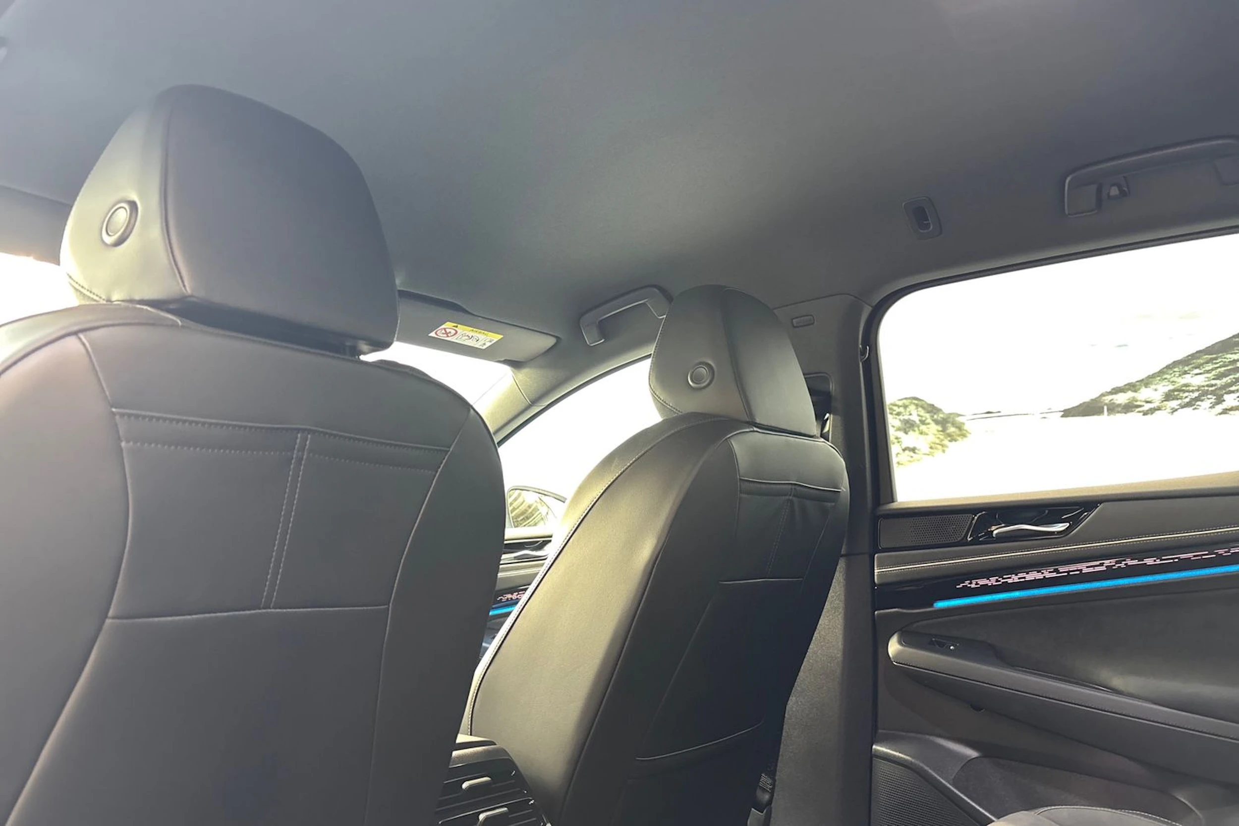 harmaa Volkswagen ID.7 2025 kuva 14.