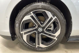harmaa Volkswagen ID.7 2026 kuva 10.