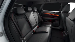 Glacier White -metalliväri Black -normaaliväri Volkswagen ID.7 Tourer 2027 kuva 13.