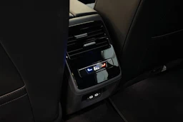 sininen Volkswagen ID.7 2026 kuva 30.