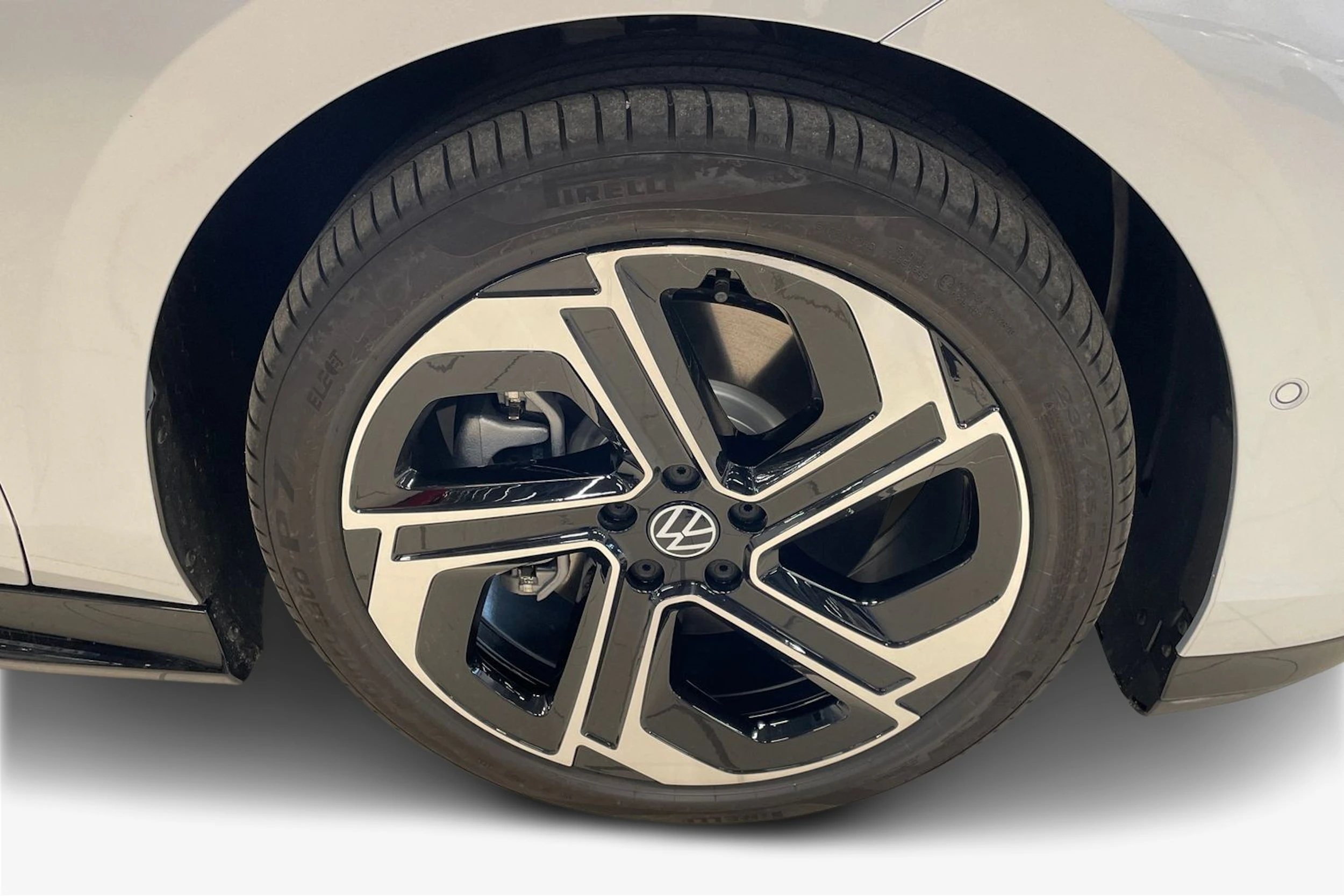 harmaa Volkswagen ID.7 Tourer 2027 kuva 9.