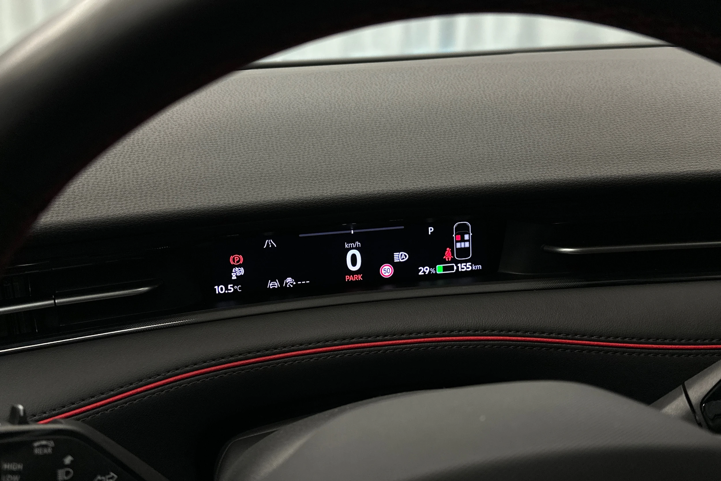 sininen Volkswagen ID.7 2025 kuva 13.