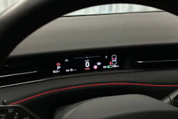 sininen Volkswagen ID.7 2025 kuva 13.