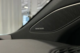 sininen Volkswagen ID.7 2025 kuva 24.