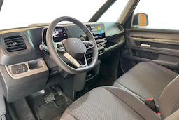 Valkoinen Volkswagen ID. Buzz Cargo 2023 kuva 8.