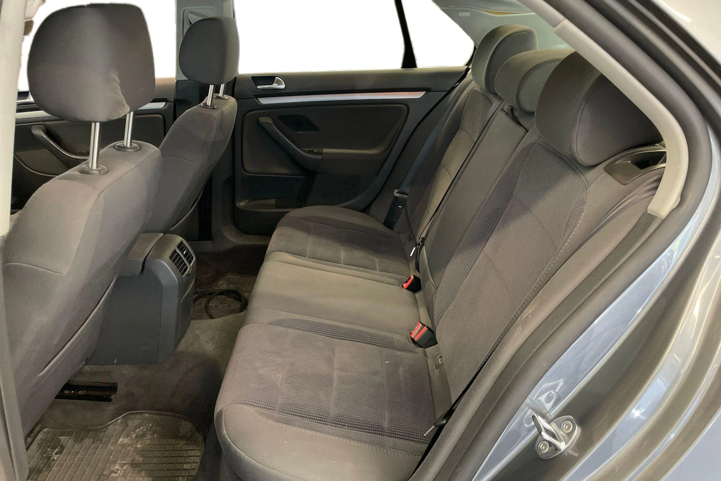 Harmaa Volkswagen JETTA 2006 kuva 8.