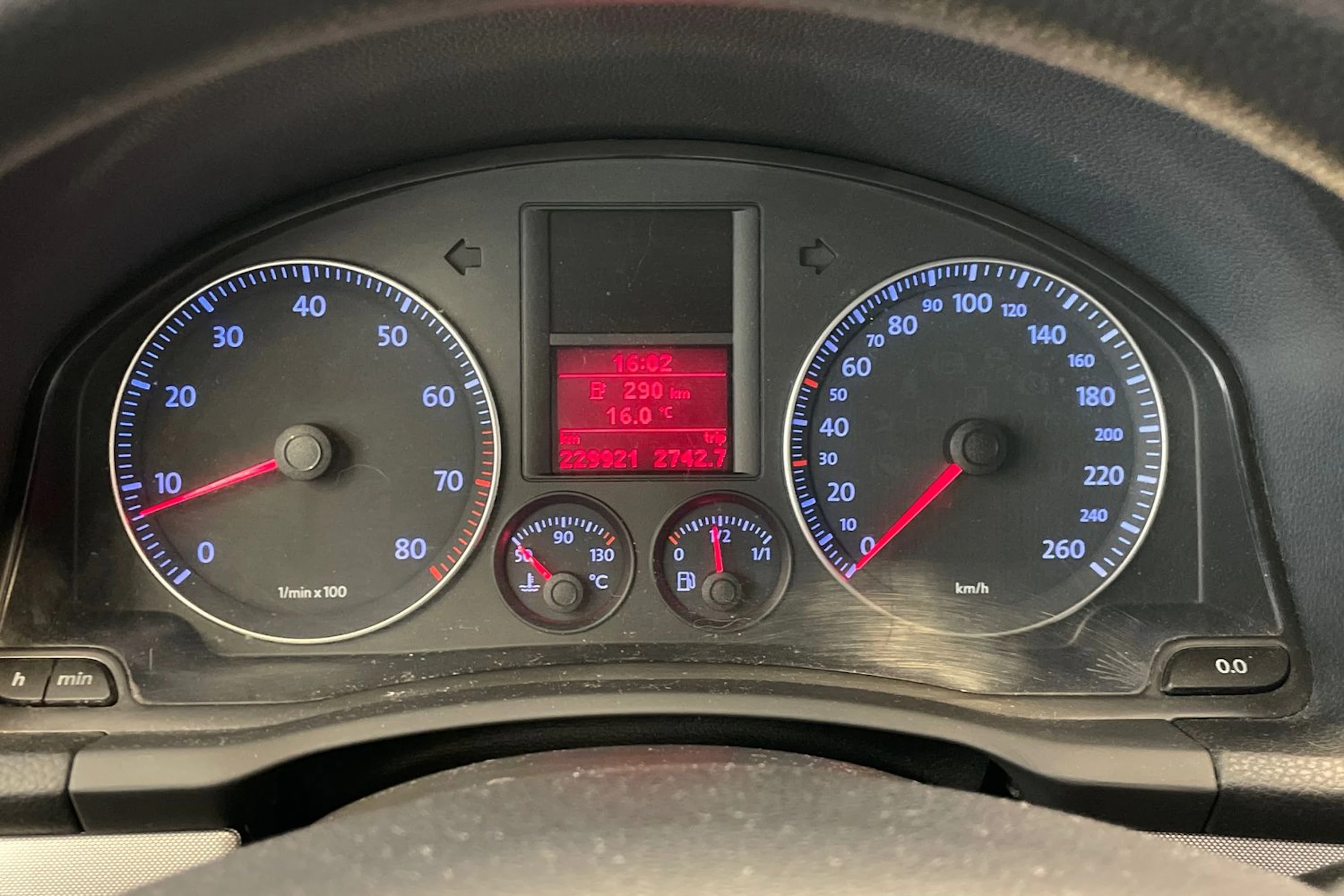 Harmaa Volkswagen JETTA 2006 kuva 11.