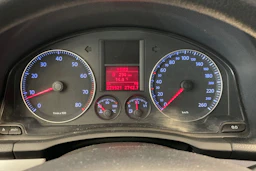 Harmaa Volkswagen JETTA 2006 kuva 11.