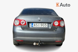 harmaa Volkswagen Jetta 2007 kuva 3.