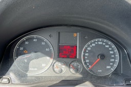 harmaa Volkswagen Jetta 2007 kuva 13.