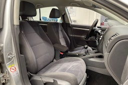 Harmaa Volkswagen JETTA 2007 kuva 20.