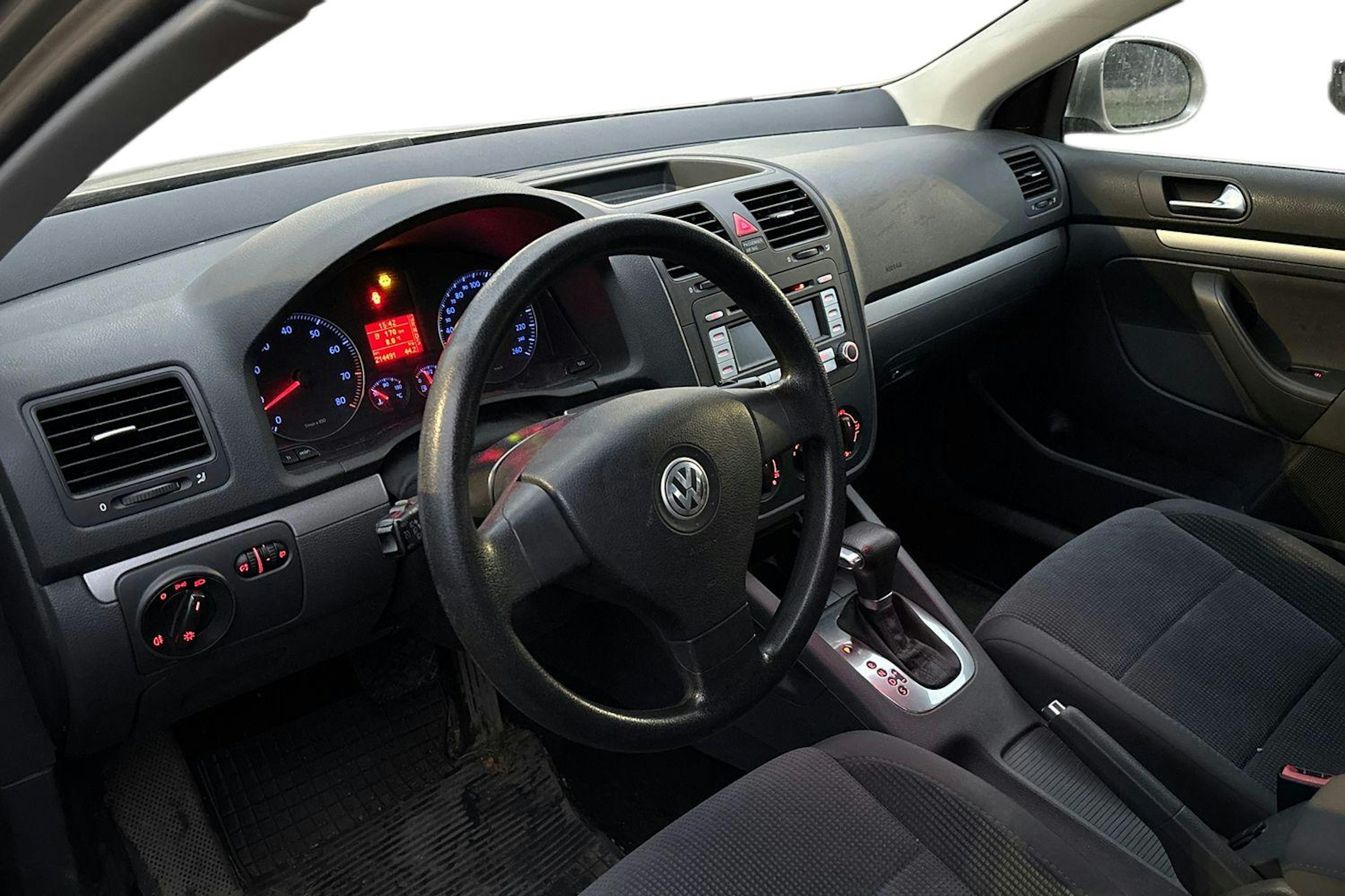 ruskea (beige) Volkswagen Jetta 2007 kuva 3.