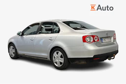 harmaa Volkswagen Jetta 2007 kuva 2.