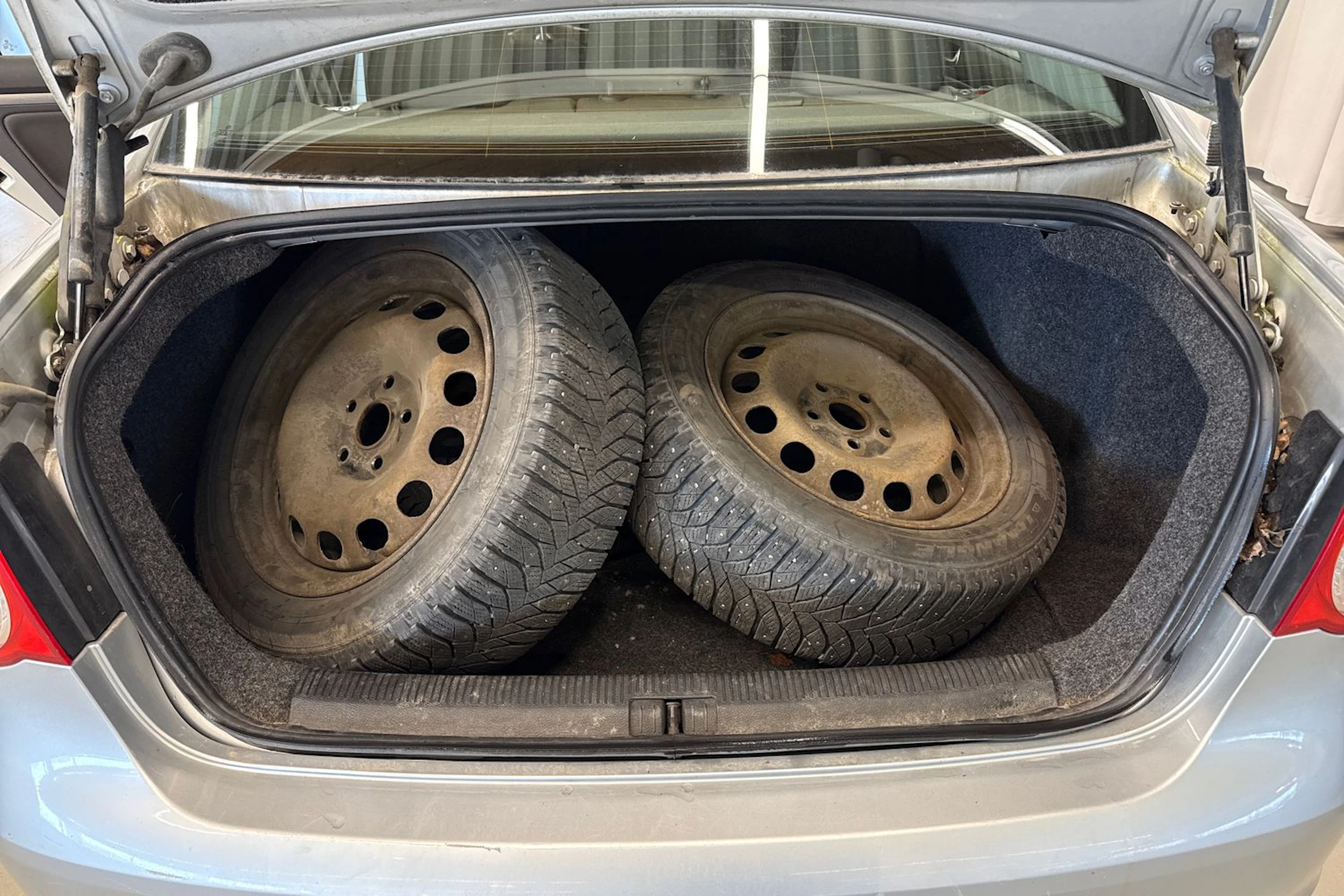 harmaa Volkswagen Jetta 2007 kuva 16.