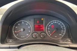 harmaa Volkswagen Jetta 2007 kuva 22.