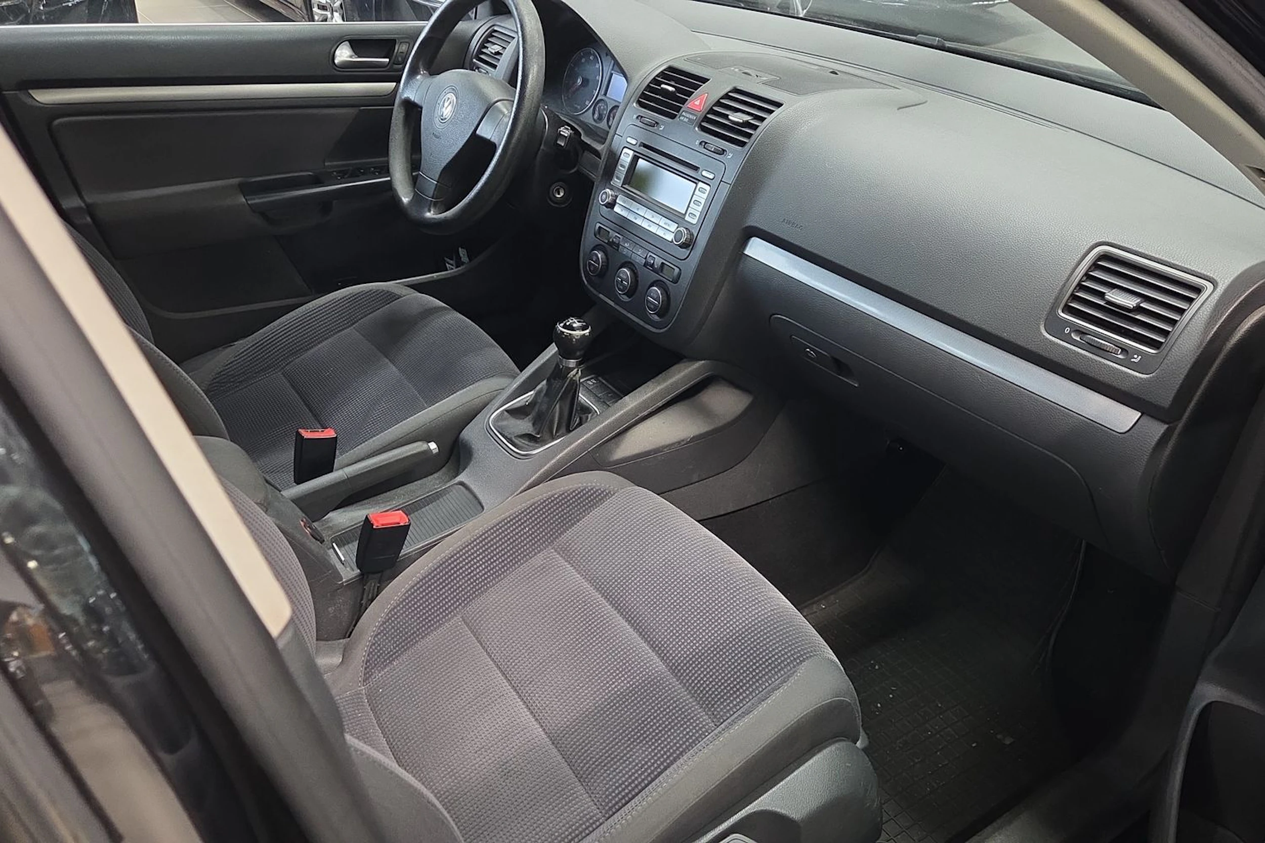musta Volkswagen Jetta 2007 kuva 17.