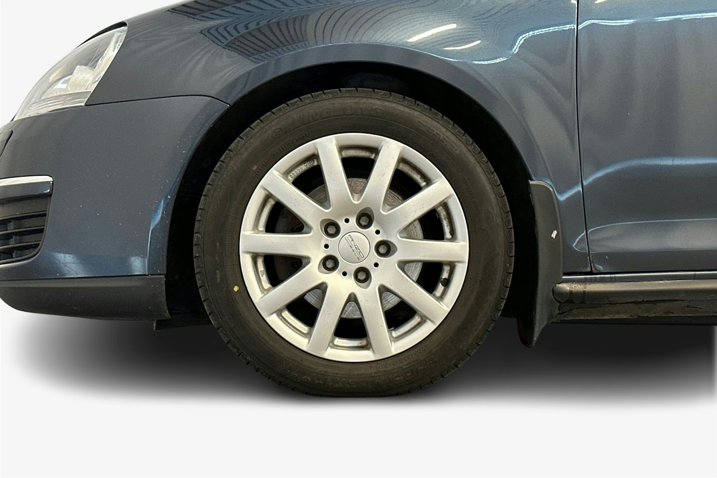 Sininen Volkswagen JETTA 2009 kuva 11.