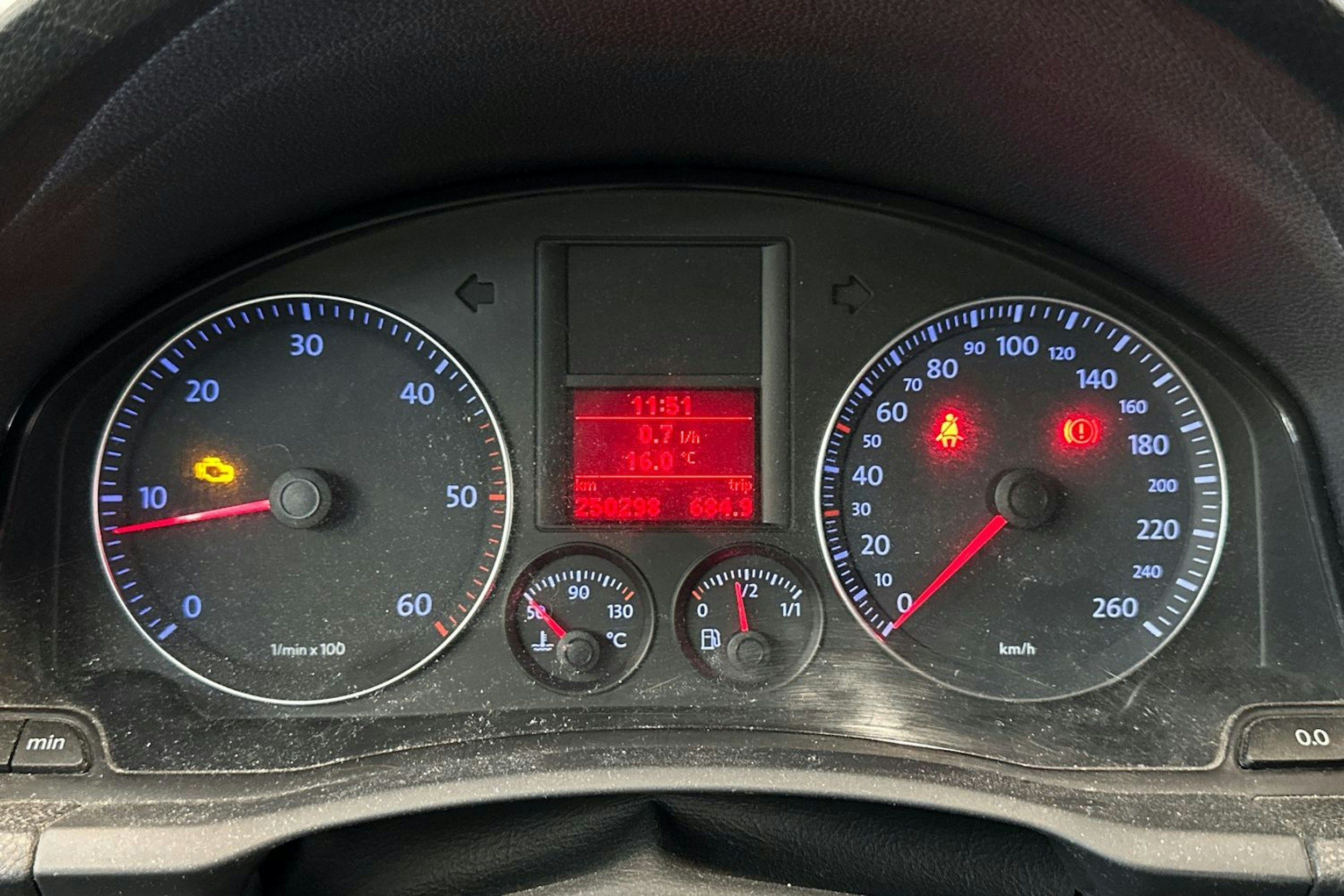 Sininen Volkswagen JETTA 2009 kuva 18.