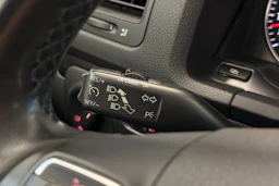 valkoinen Volkswagen Jetta 2010 kuva 17.
