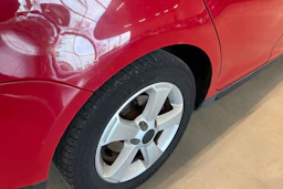 punainen Volkswagen Jetta 2010 kuva 33.