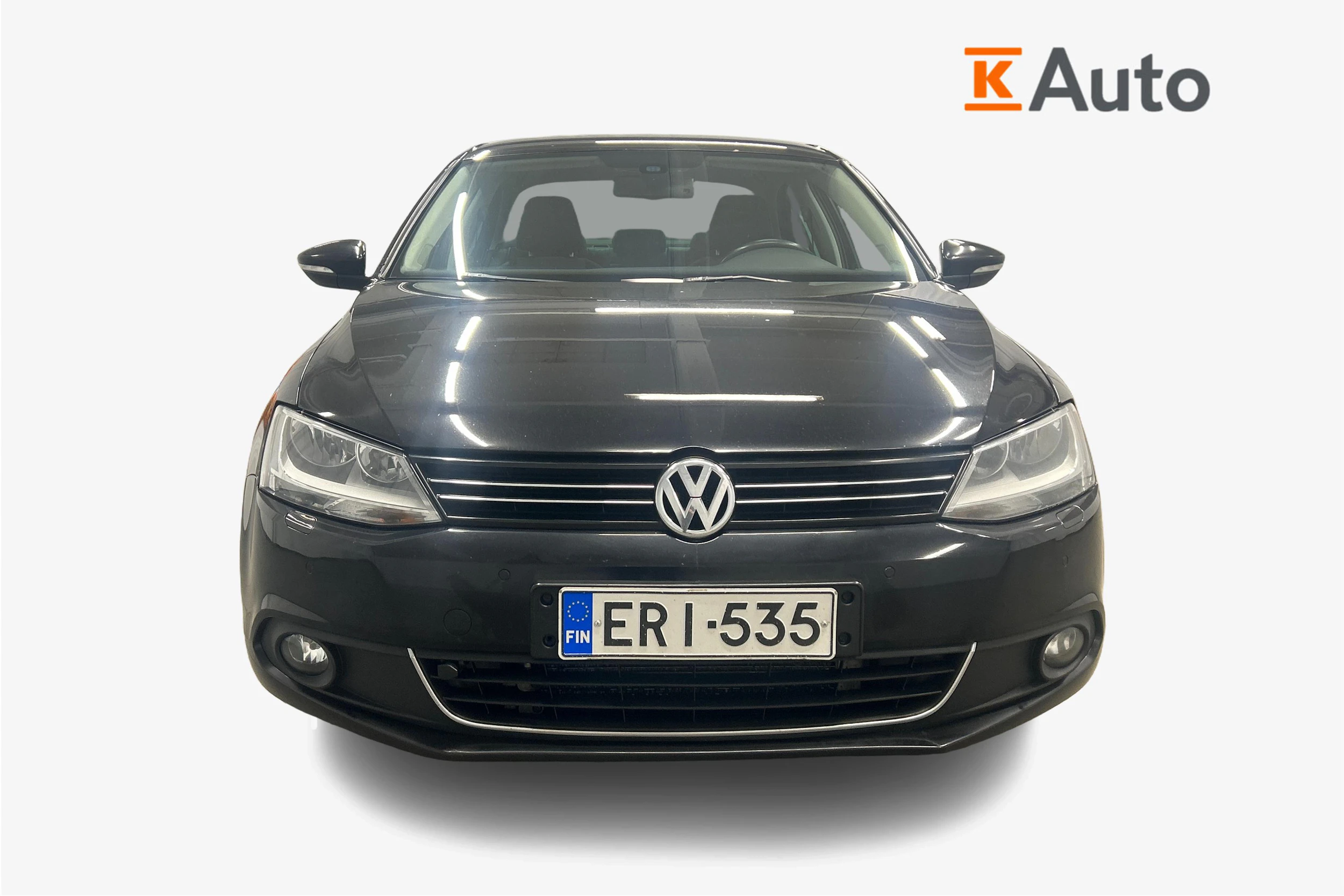 musta Volkswagen Jetta 2011 kuva 5.