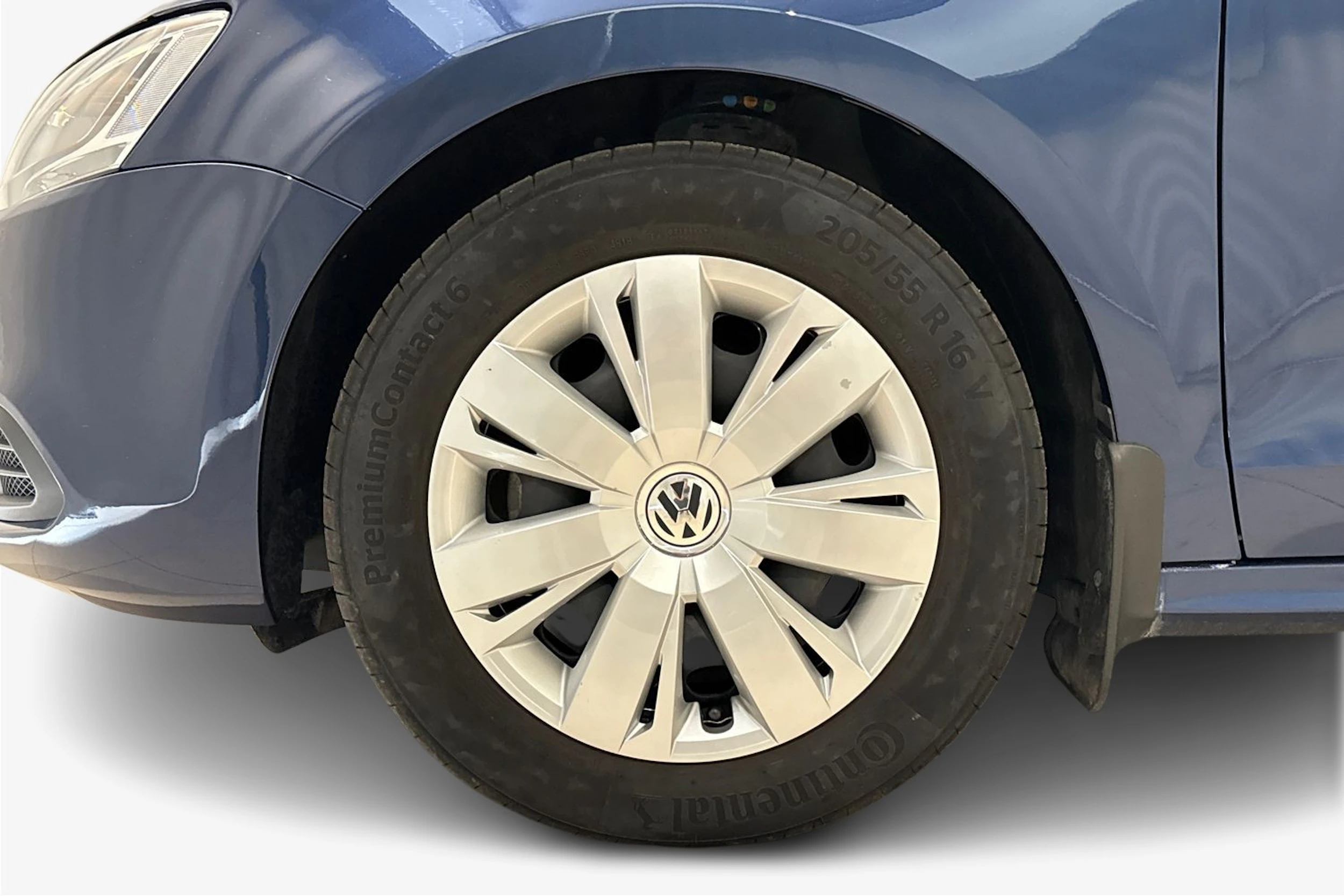 sininen Volkswagen Jetta 2011 kuva 9.