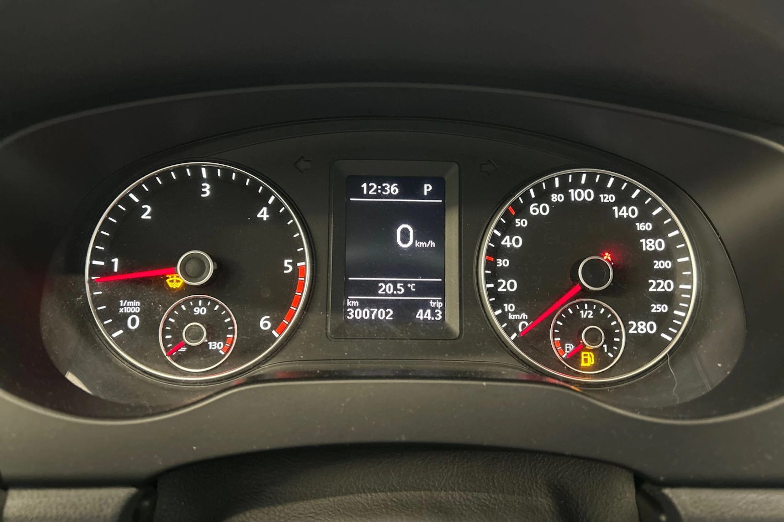 valkoinen Volkswagen Jetta 2011 kuva 13.