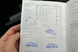 valkoinen Volkswagen Jetta 2011 kuva 27.